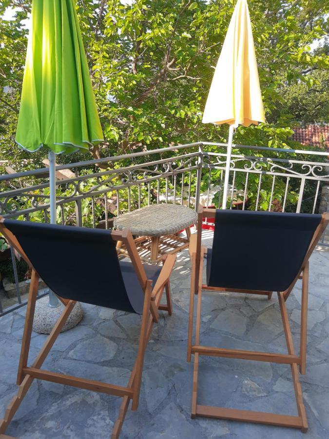 Sea-Side Old Stone Villa With A Private Garden Budva Luaran gambar