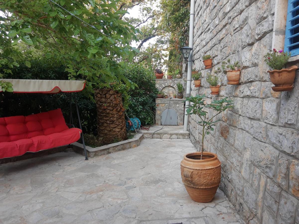 Sea-Side Old Stone Villa With A Private Garden Budva Luaran gambar