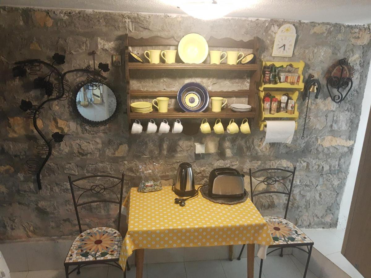 Sea-Side Old Stone Villa With A Private Garden Budva Luaran gambar